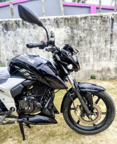 RTR 160 4V ( Double Disk) (Black Beast)